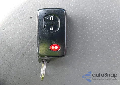 2013 Toyota Prius Two z USA, uszkodzony, nr VIN JTDKN3DU6D1695951